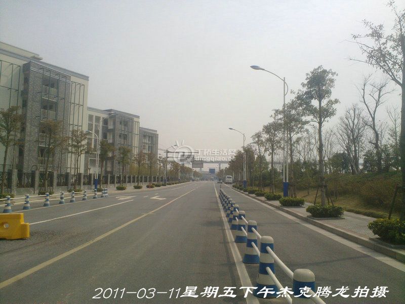 201103112441_1.jpg