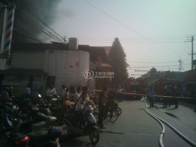 201105193935_1.jpg