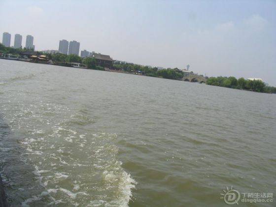 Ƭ 030.jpg
