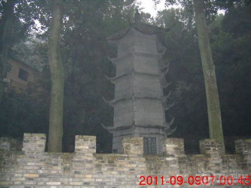Ƭ 035.jpg