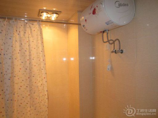 Ƭ 010.jpg
