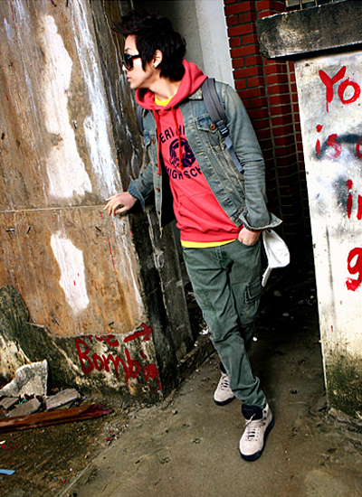 201048102053338.jpg